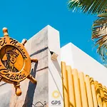 Meson del capitán 10 depa en el centro!